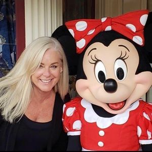 Meet your Posher, Christine